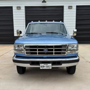 Alternative view of 1996 Ford F-350 XL 5sp
