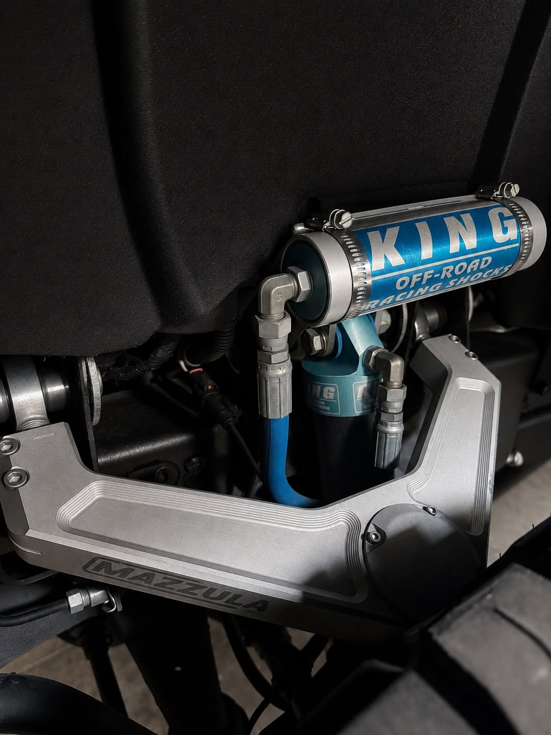 2018 Chevrolet 2500 LTZ - Image 18