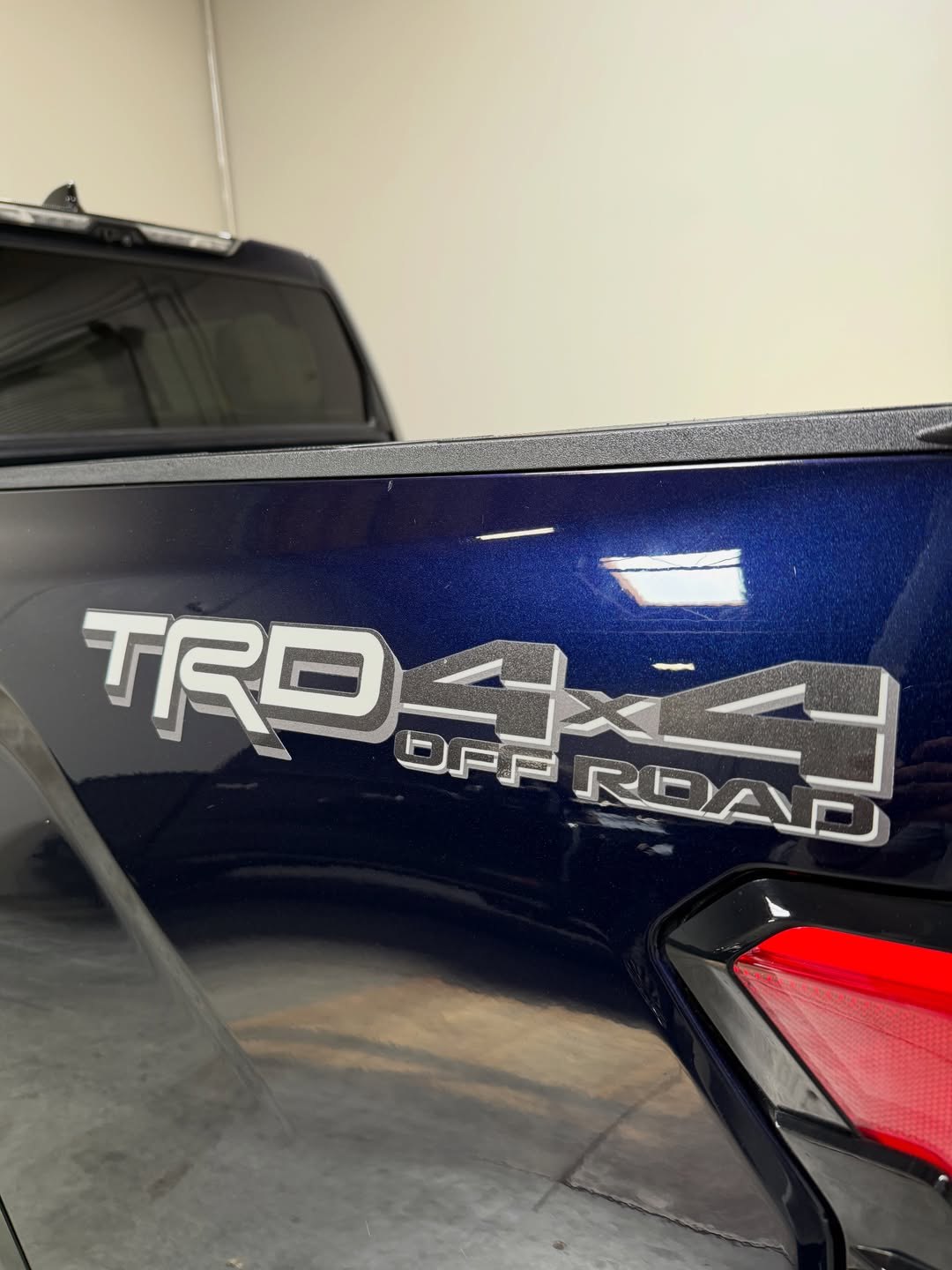 2023 Toyota Tundra 1794 Edition - Image 4