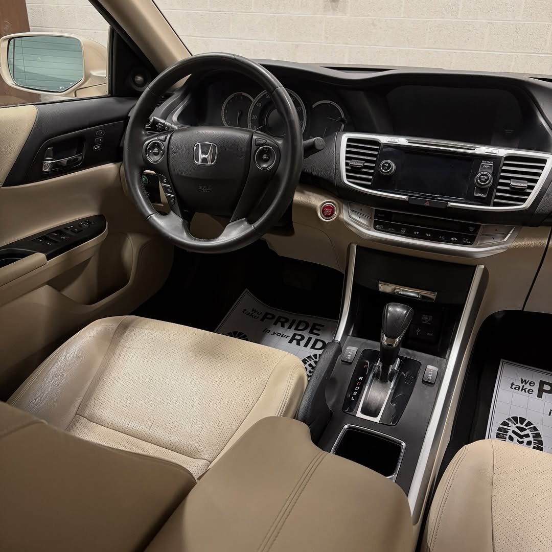2013 Honda Accord EX-L - Image 7