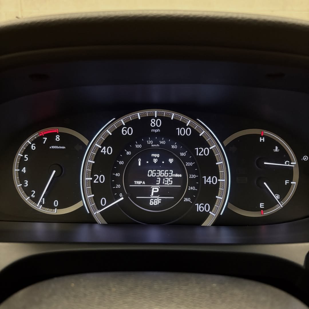 2013 Honda Accord EX-L - Image 11