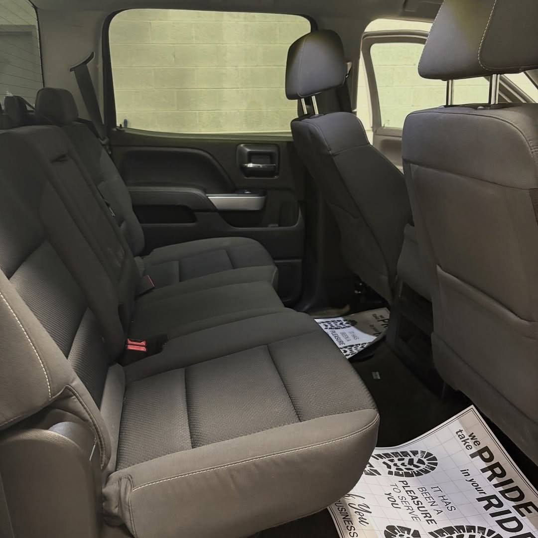 2018 Chevrolet Silverado Z71 - Image 15