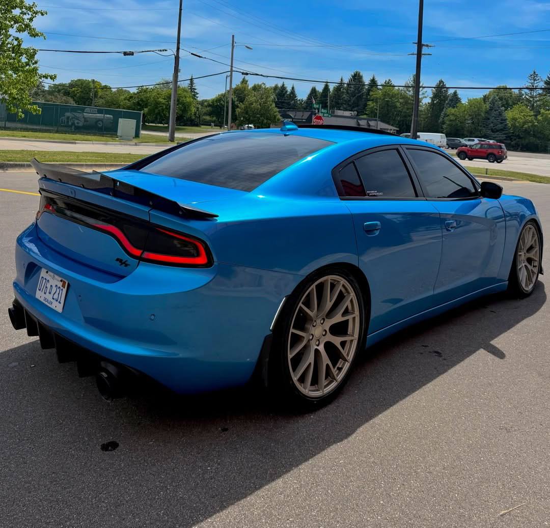2017 Dodge Charger R/T - Image 20