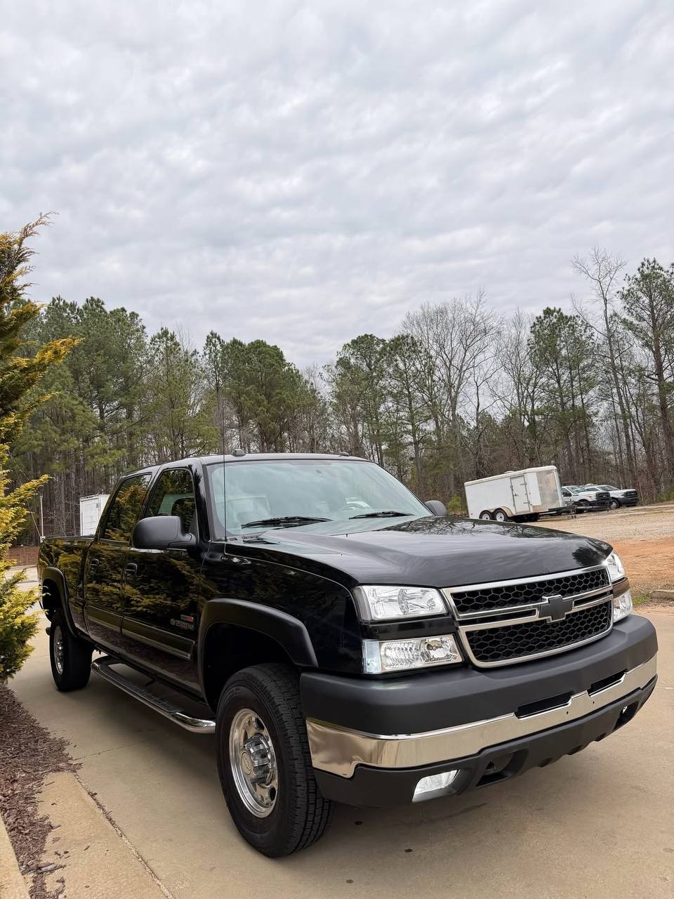 2005 Chevy 2500HD 4x4 6.6L LLY