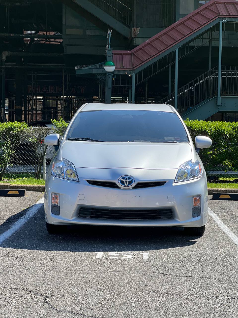 2010 TOYOTA PRIUS - Image 2