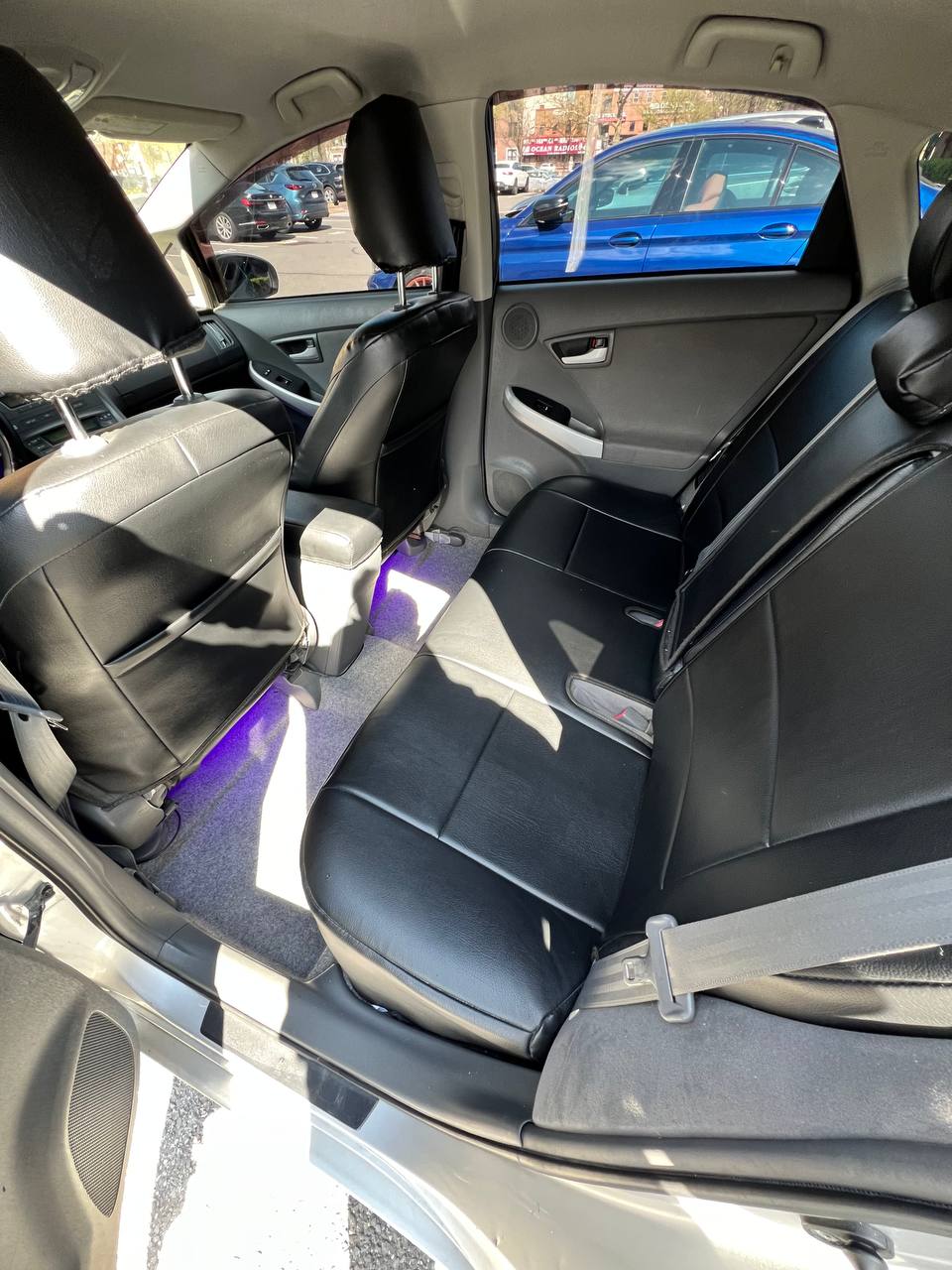 2010 TOYOTA PRIUS - Image 11