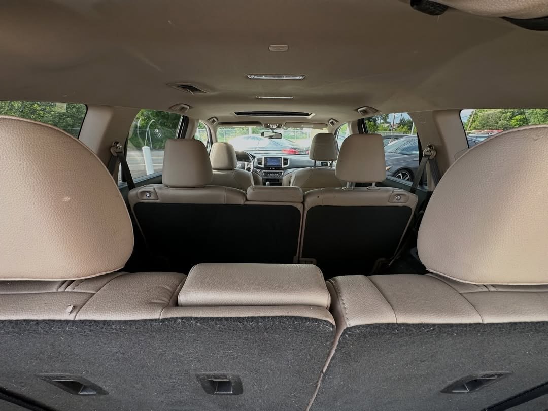 2016 Honda Pilot EXL AWD - Image 15