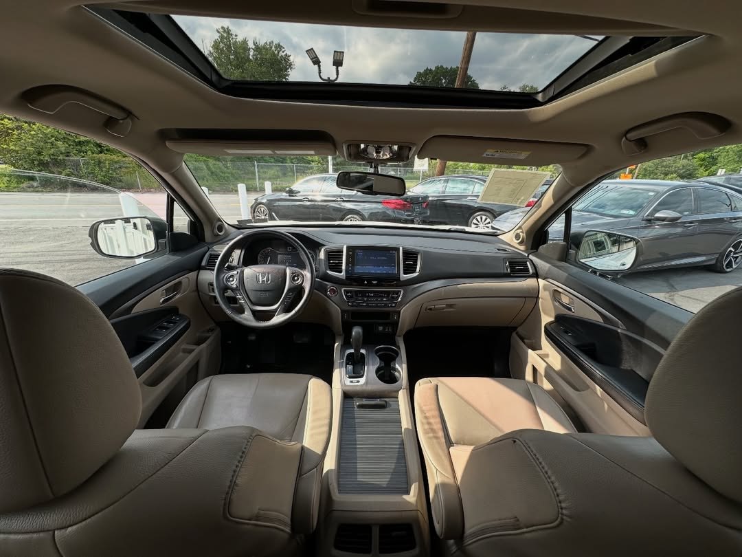 2016 Honda Pilot EXL AWD - Image 12