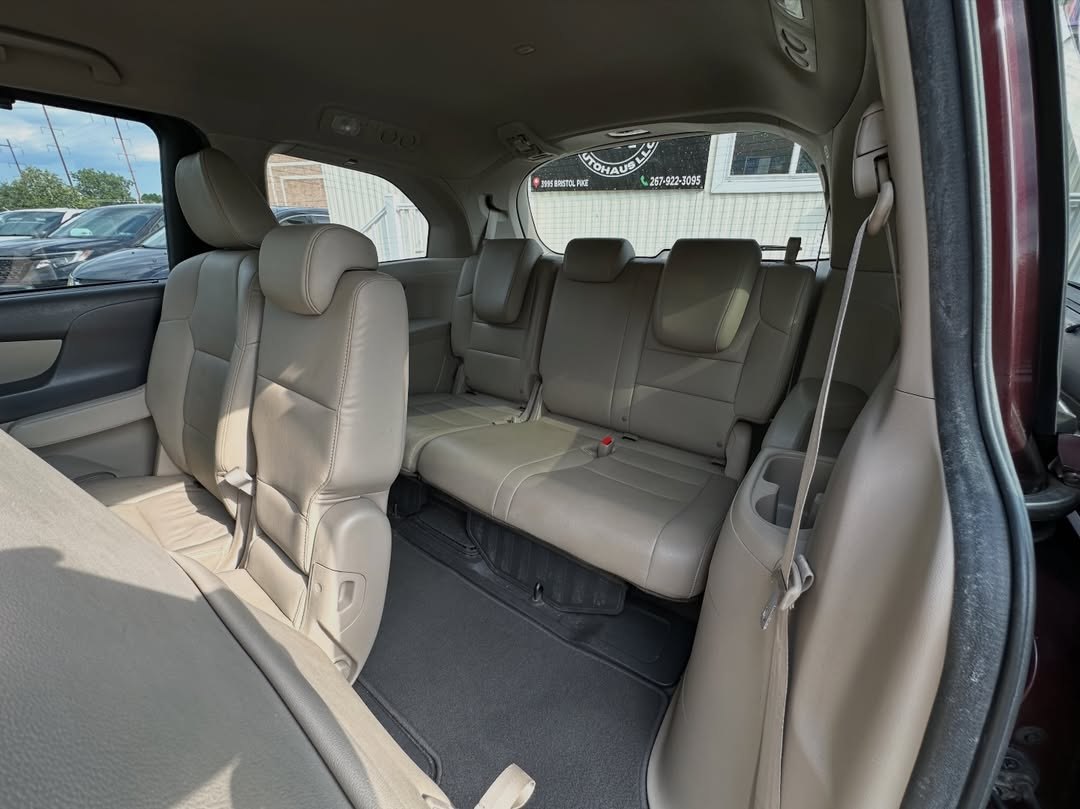 2014 Honda Odyssey EX-L - Image 14
