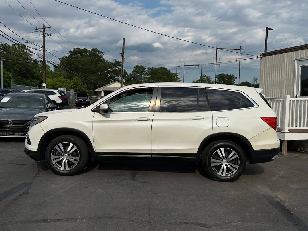 2016 Honda Pilot EXL AWD - Image 2