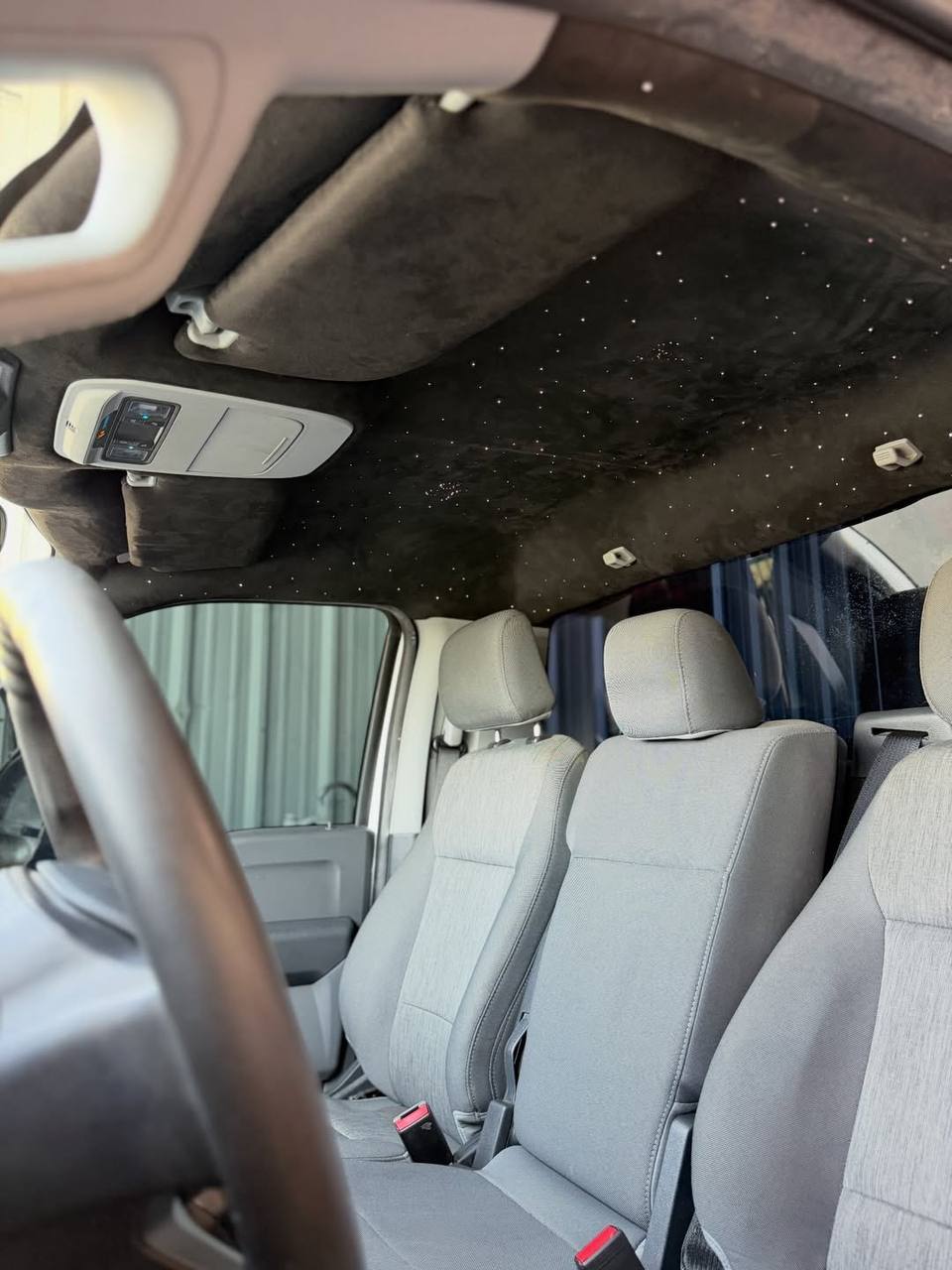 2022 Ford F-150 - Image 11