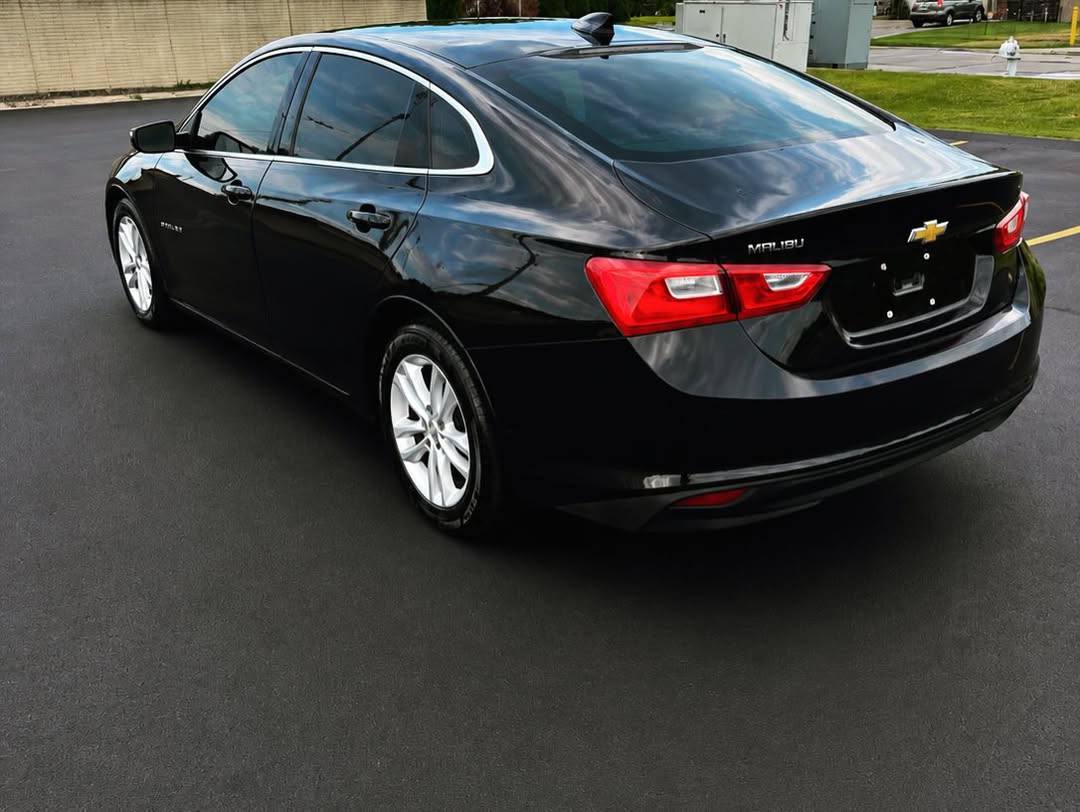 2018 Chevrolet Malibu LT - Image 5