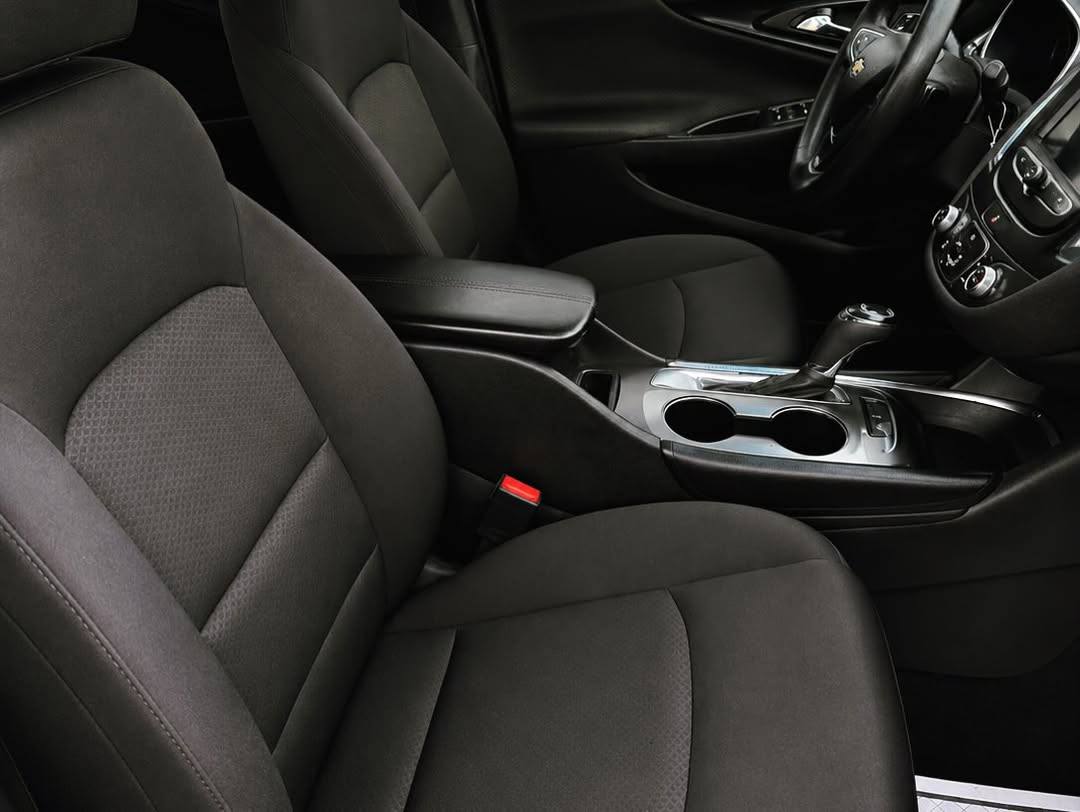 2018 Chevrolet Malibu LT - Image 6