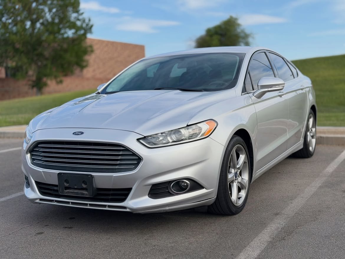 2015 Ford Fusion SE
