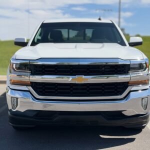 Alternative view of 2018 Chevrolet Silverado 1500 LT
